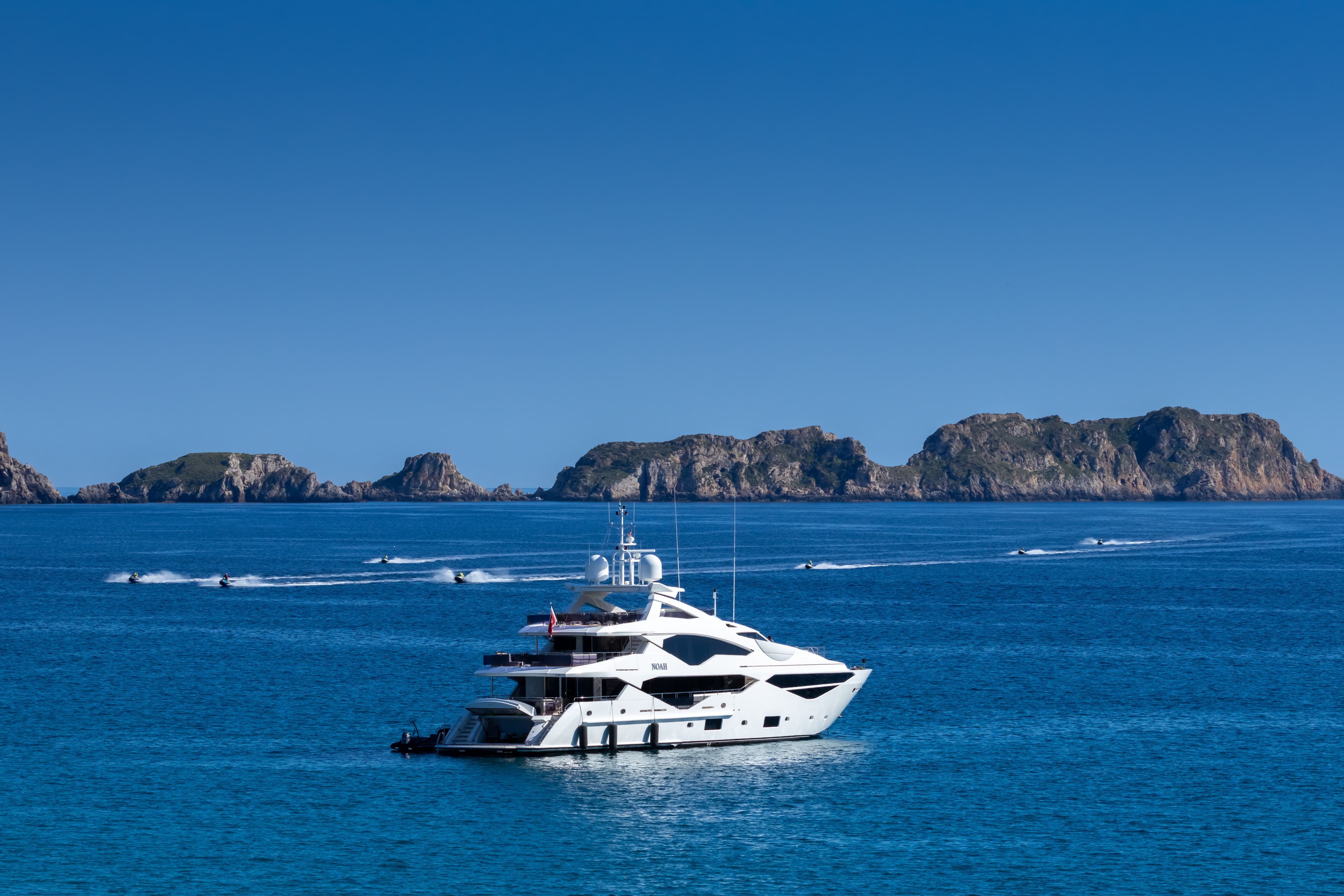 Multi-Day Charters